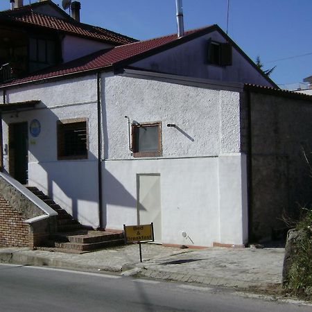 B&B Ixia Carolei Bagian luar foto